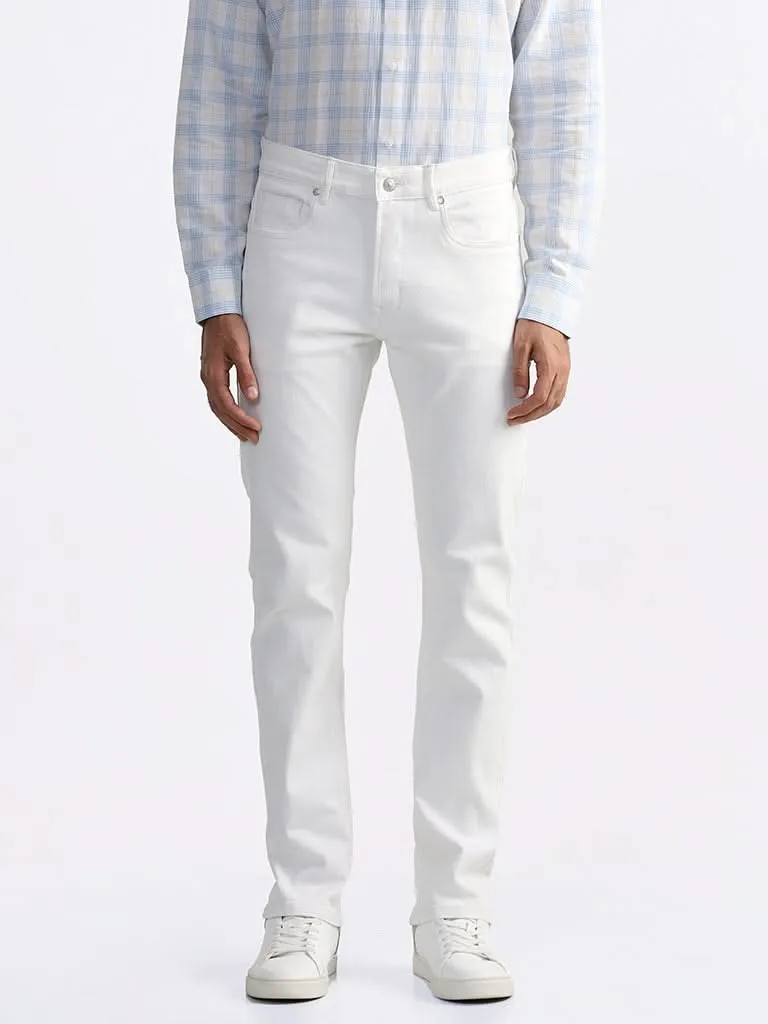 Ascot White Relaxed - Fit Mid - Rise Jeans