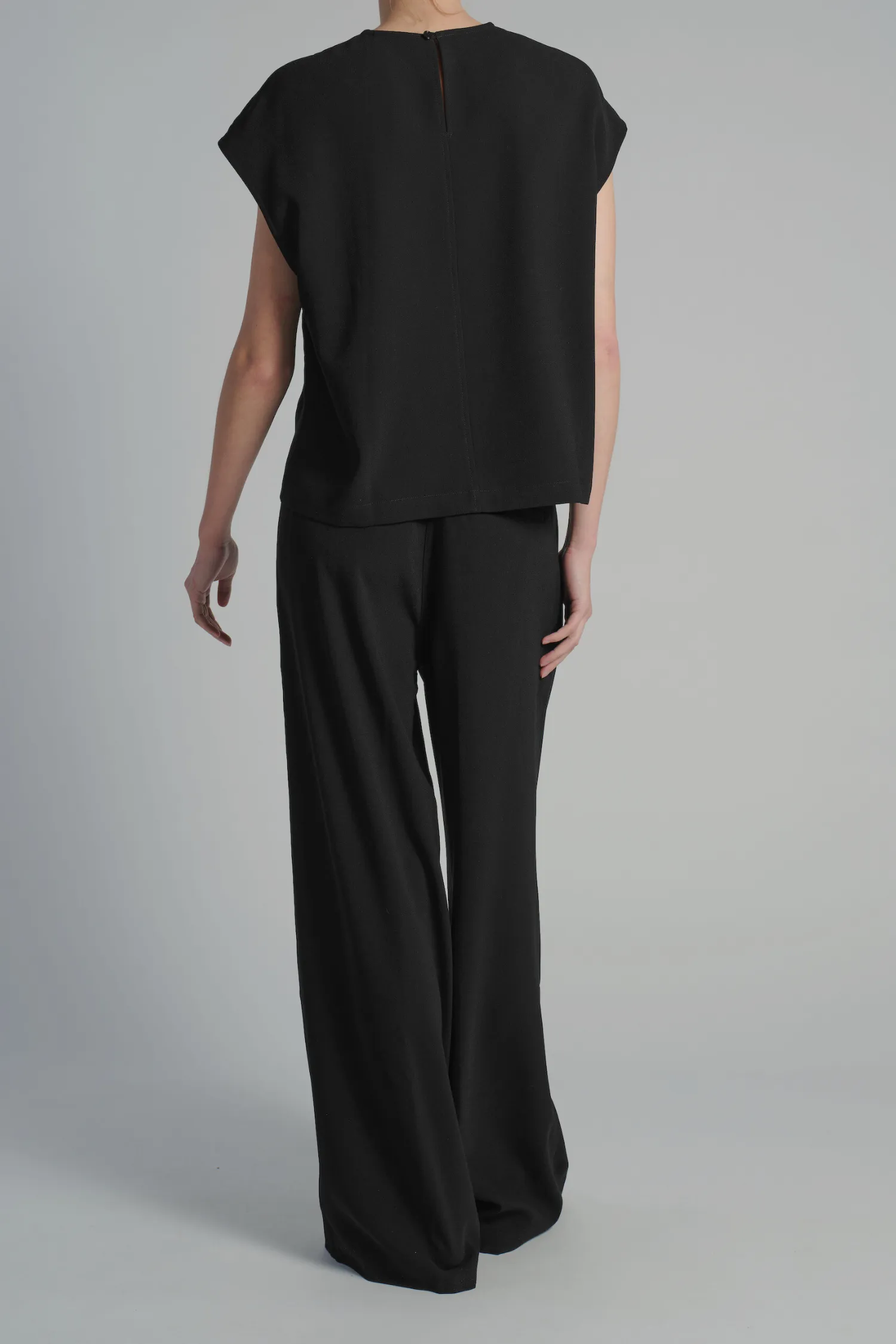 Saint Art New York - Soraya Top in Black Crepe